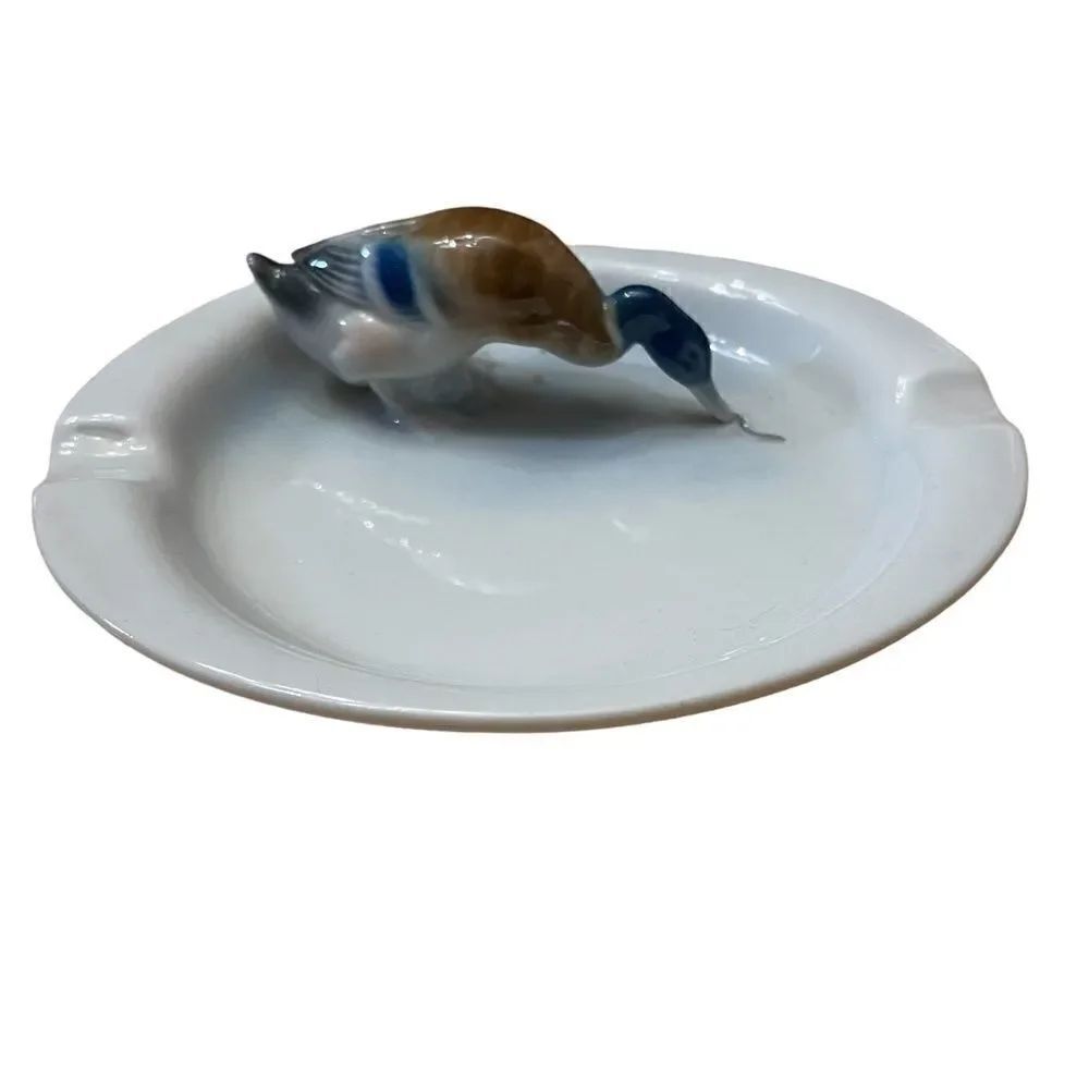 Vintage Metzler & Ortloff Germany Porcelain Duck Ashtray